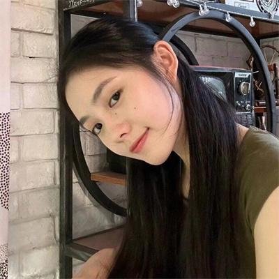 绿宝机密 封面